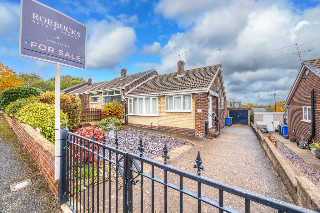 Property photo 1 of 18