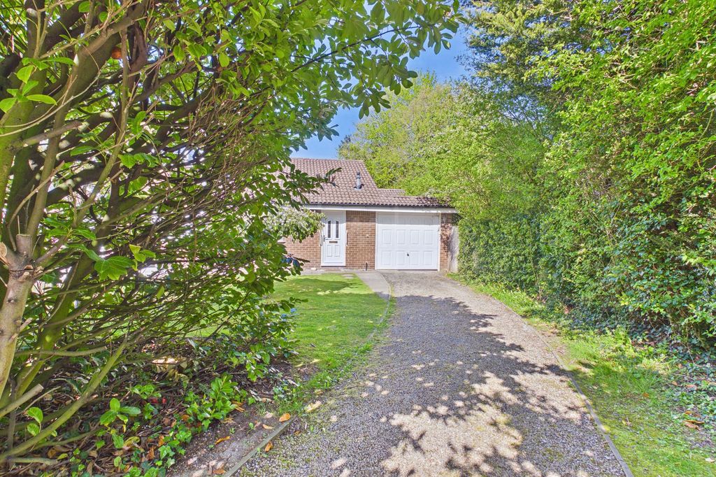 Property photo 1 of 16 Front Exterior