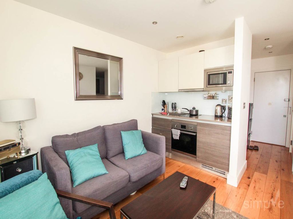 Property photo 2 of 10 Img_7421