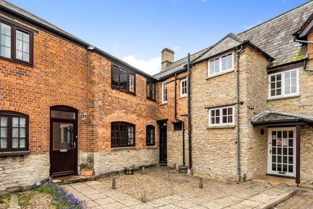 Property photo 1 of 10 External View