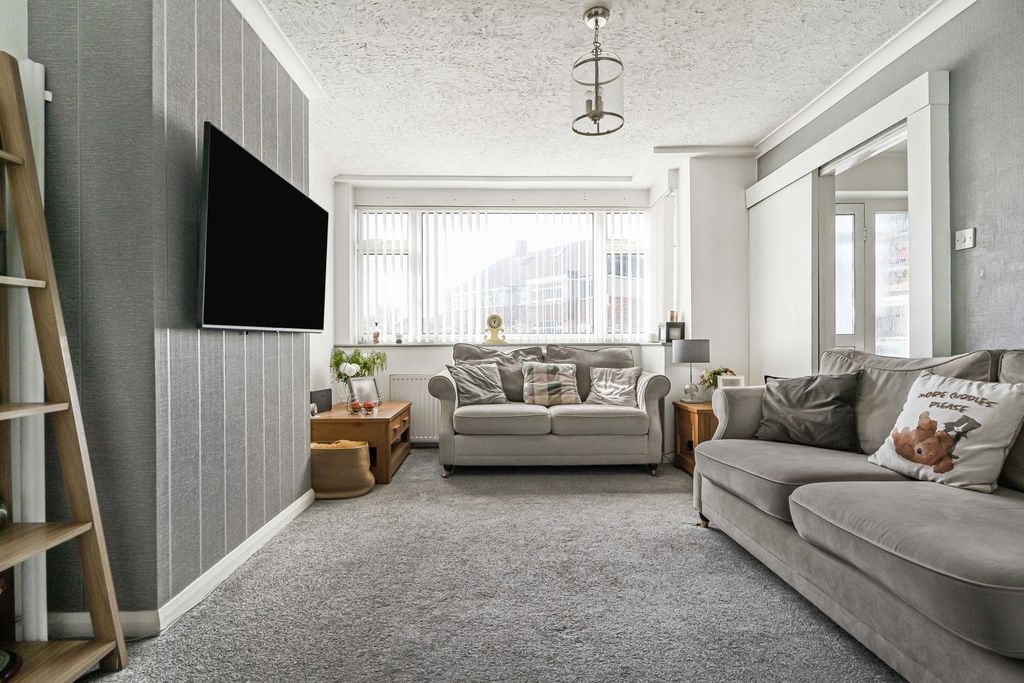 Property photo 2 of 15 Reception Room