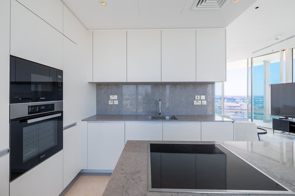 Property photo 3 of 29