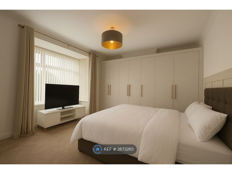 Property photo 1 of 7 Master Bedroom 1