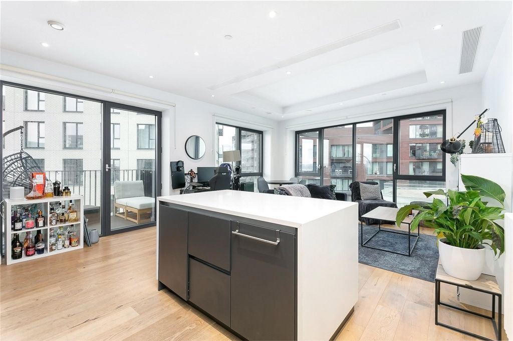 Property photo 1 of 16 Picture No. 01