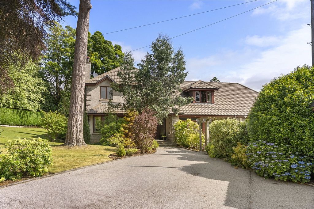 Property photo 1 of 58 Birkland Wood