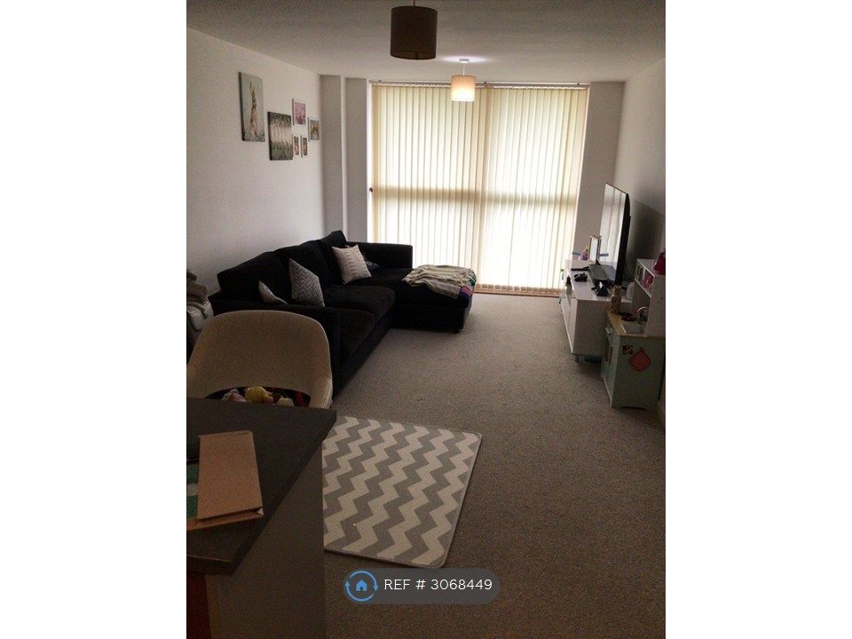 Property photo 2 of 6