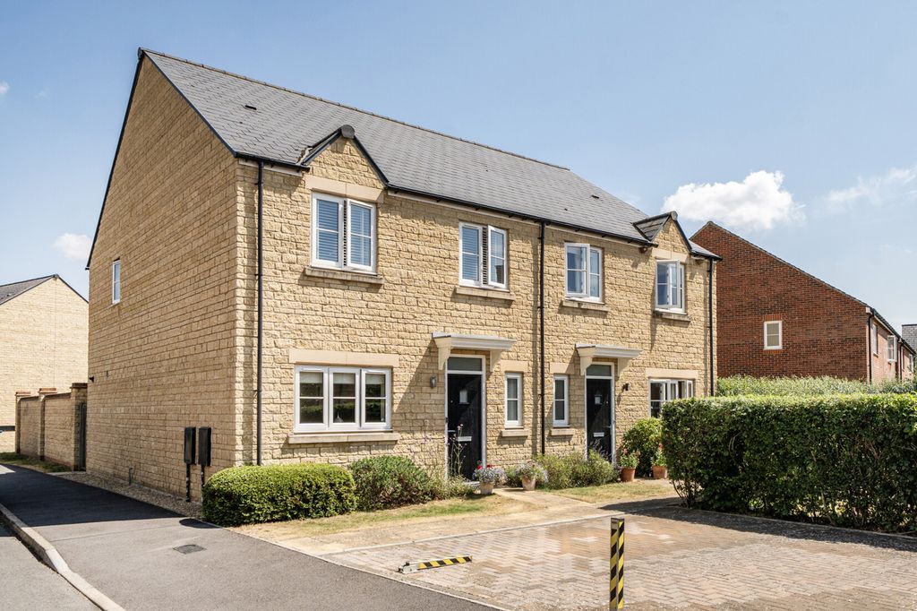 Property photo 1 of 21 1493510-1-6A58E00...