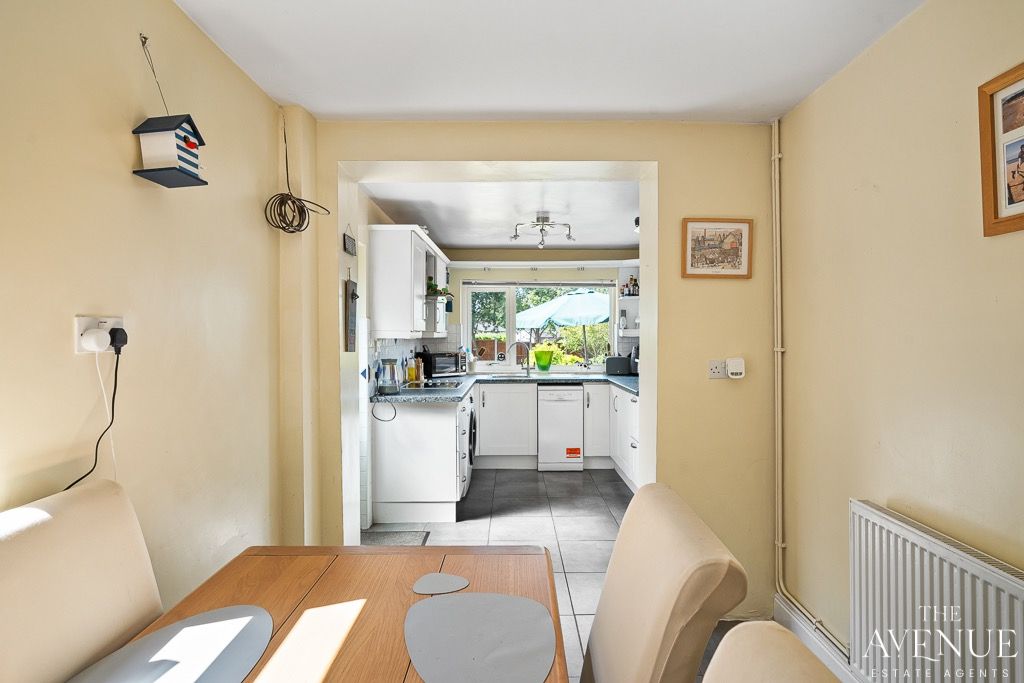 Property photo 3 of 28 4286744