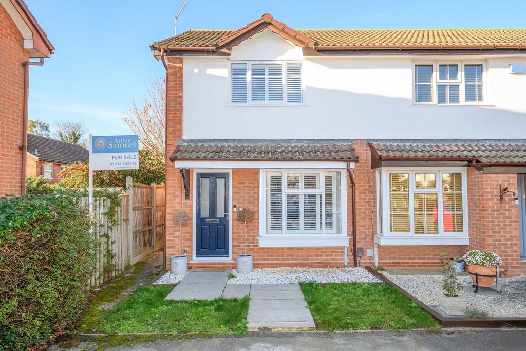 Property photo 1 of 12