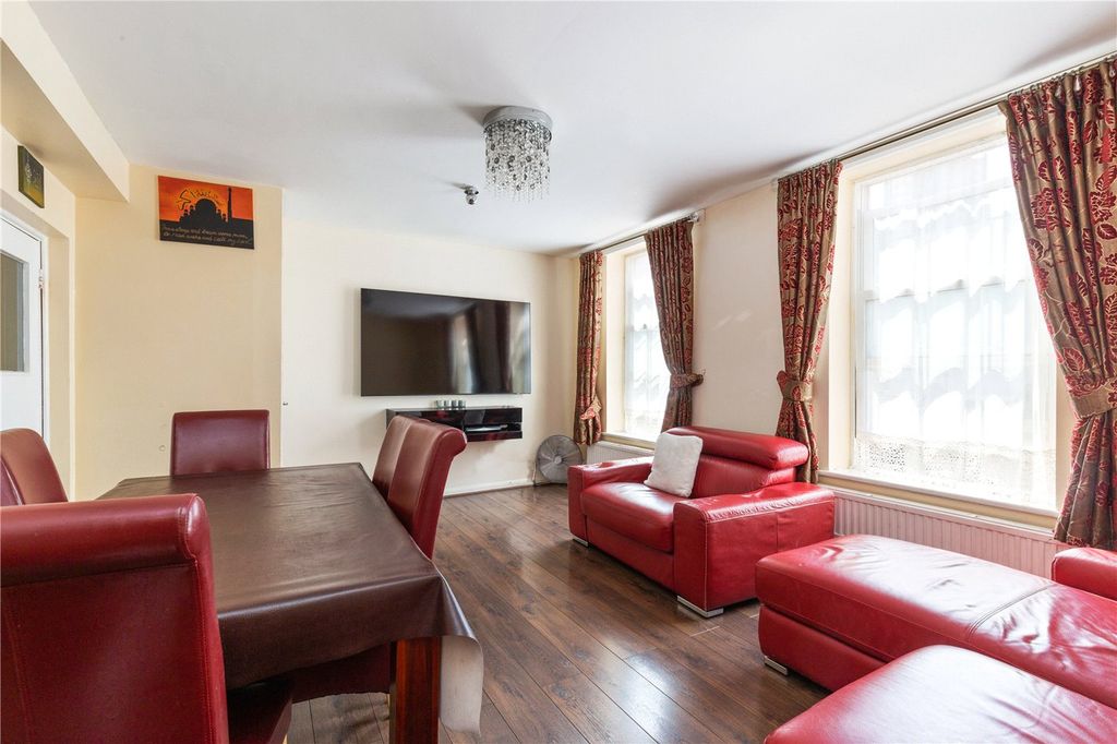 Property photo 3 of 11 Picture No. 07