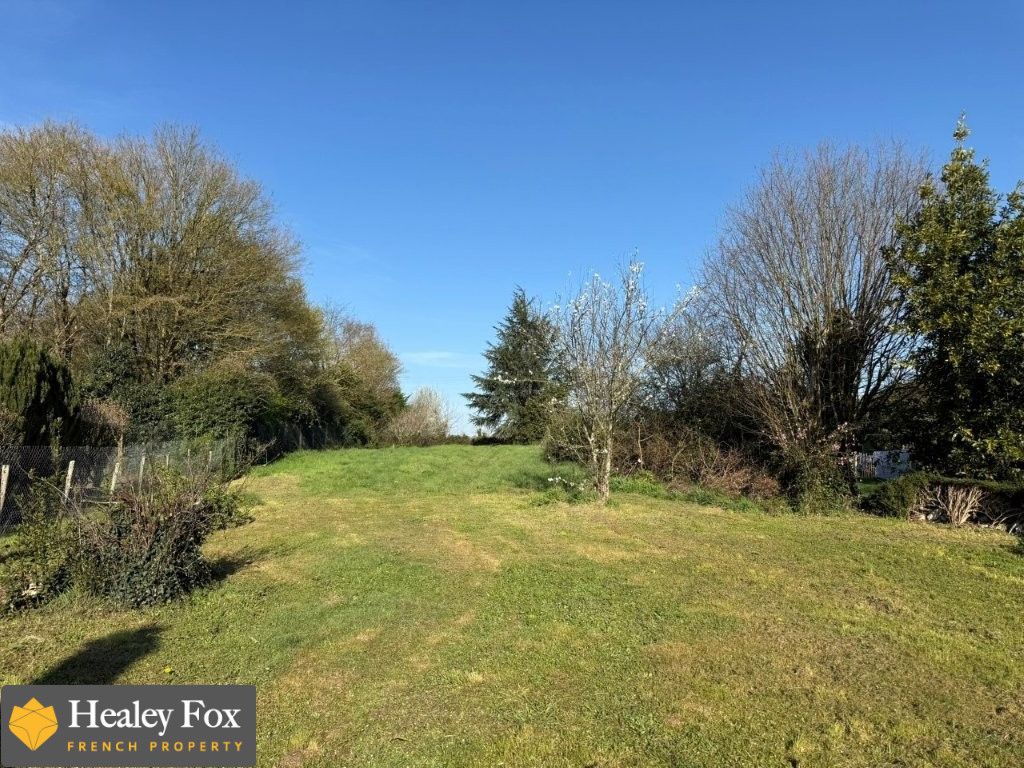 Property photo 3 of 32