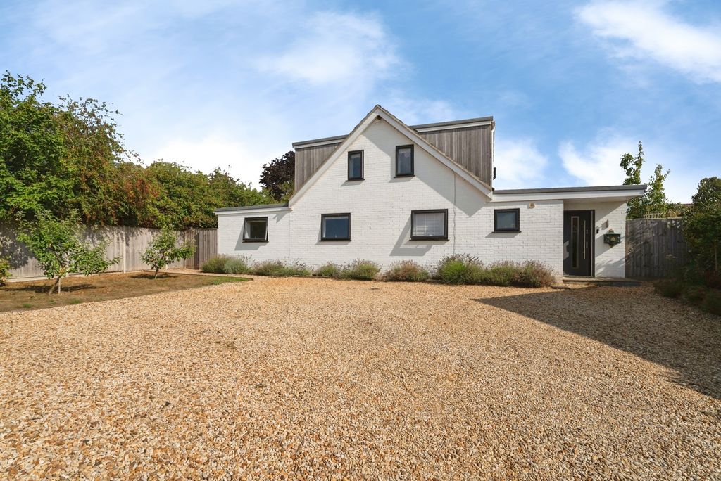 Property photo 1 of 29 Pbox-Img.Jpg