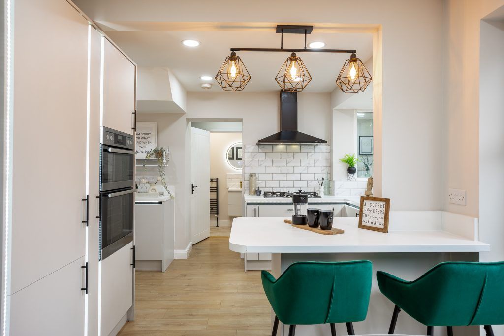 Property photo 3 of 33