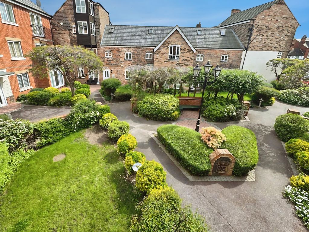 Property photo 2 of 10 009A3E13-8Bf7A75c-2480-4461-Bd08-A3E05158cd44