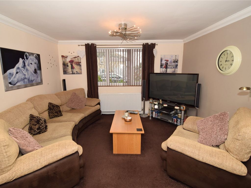 Property photo 2 of 21