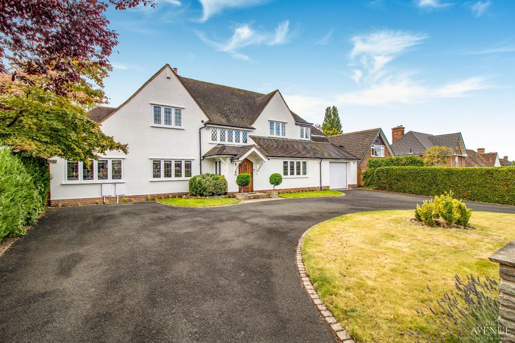 Property photo 1 of 47 4267231