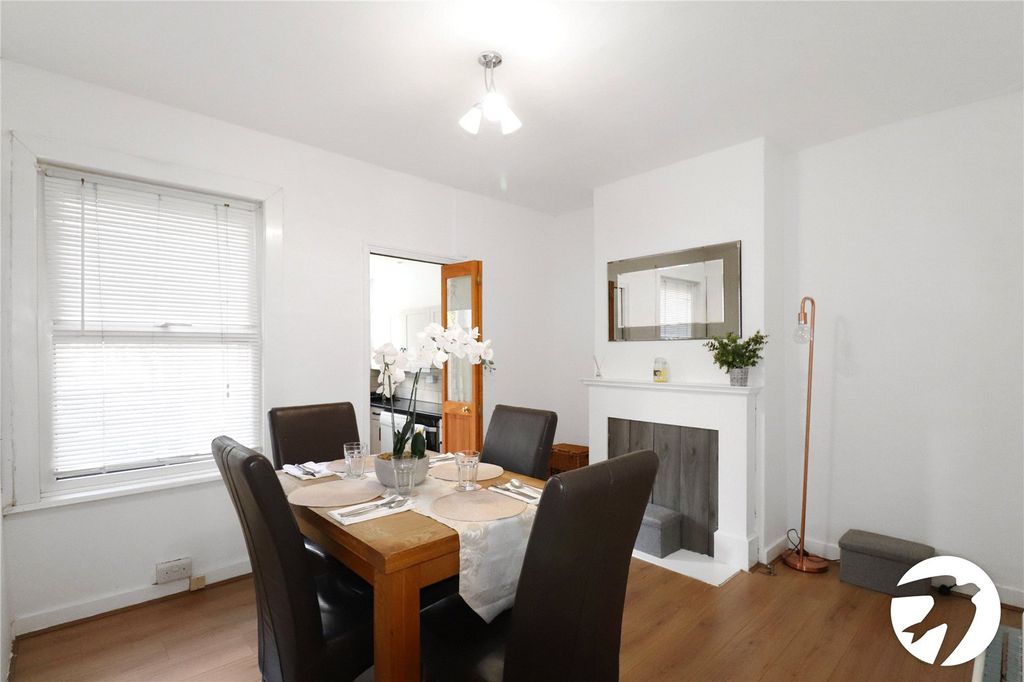 Property photo 3 of 13 Picture No. 04
