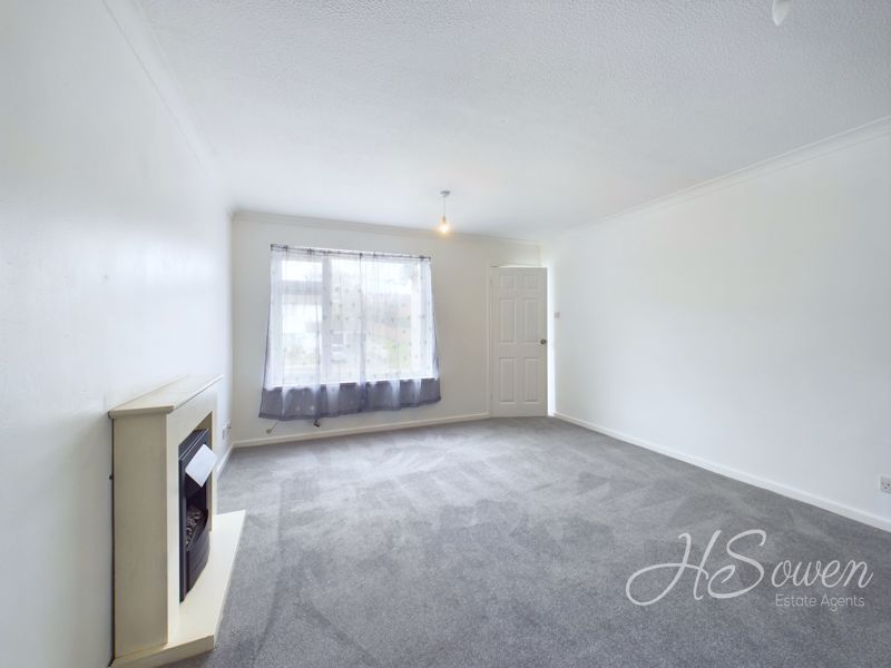 Property photo 2 of 14 Photo 16
