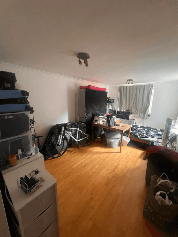 Property photo 2 of 11