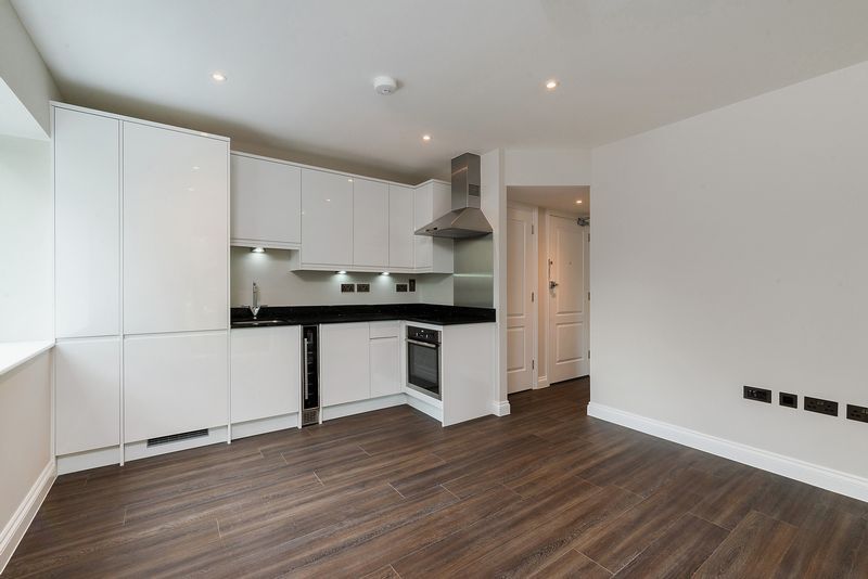 Property photo 3 of 12 Photo 1