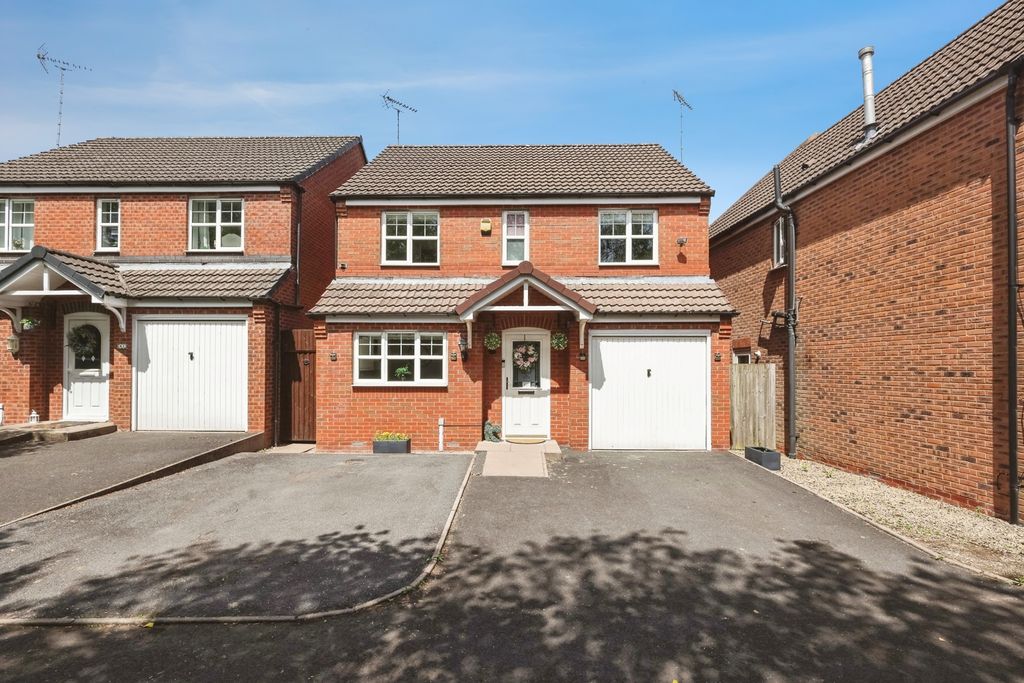 Property photo 1 of 19 Pbox-Img.Jpg