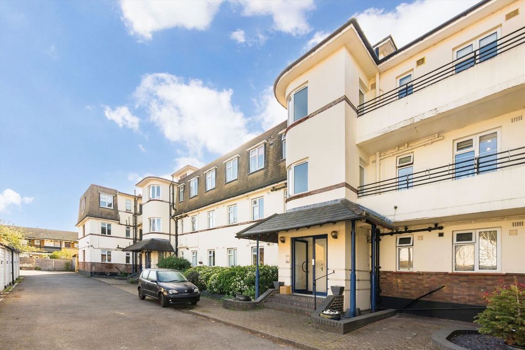 Property photo 1 of 5