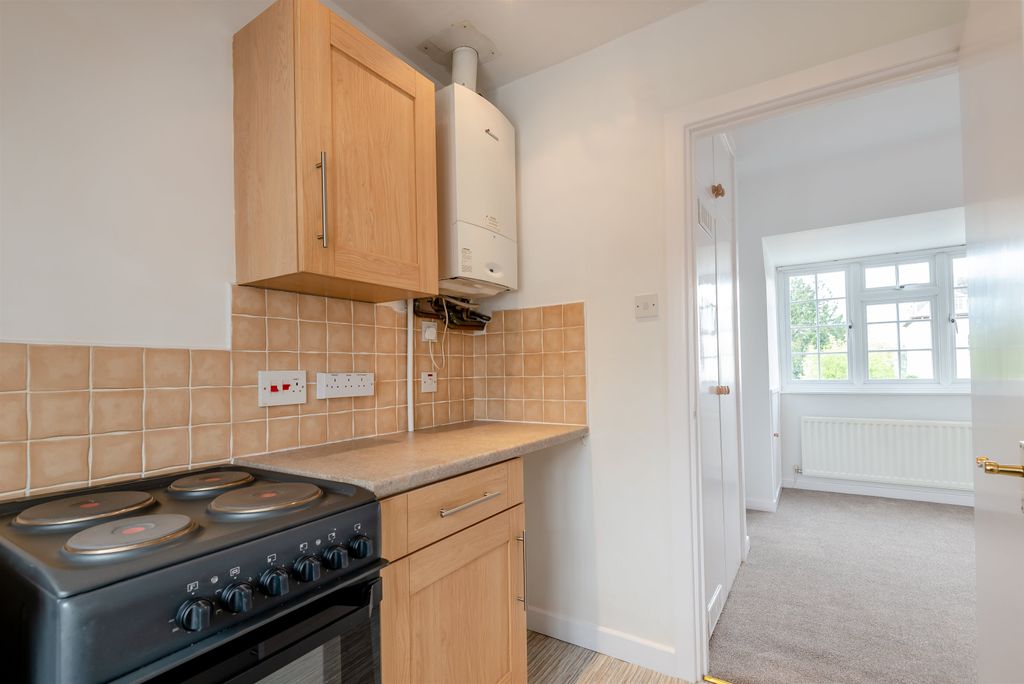 Additional image 7 of 1 bed flat for saleThe Parade, Monmouth, Monmouthshire NP25