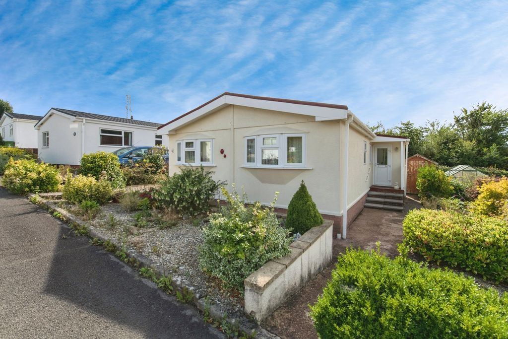 Property photo 1 of 17 Photo