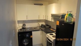 Property photo 1 of 3