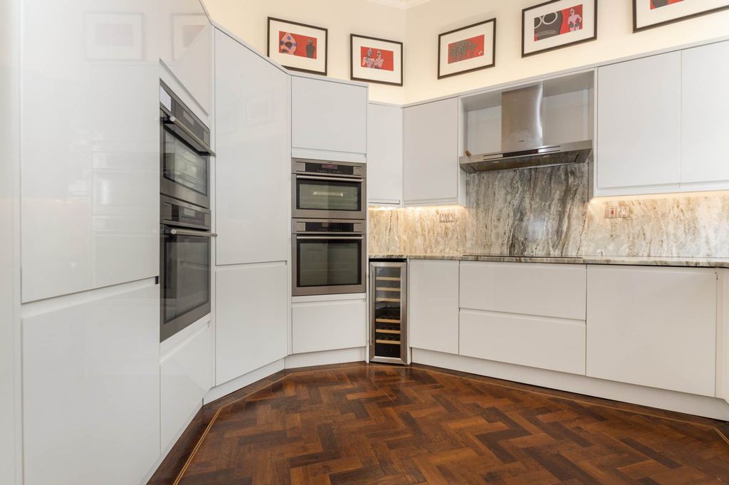 Additional image 6 of 2 bed flat for saleUpper St. Giles Street, Norwich NR2
