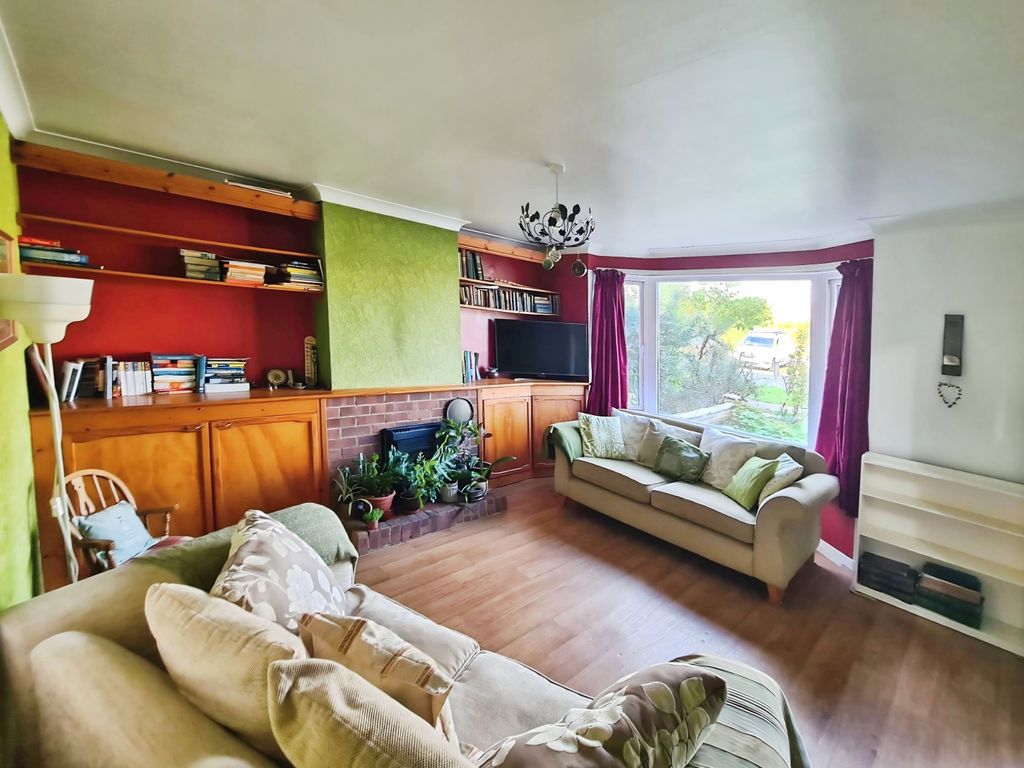 Property photo 2 of 12 Photo #2