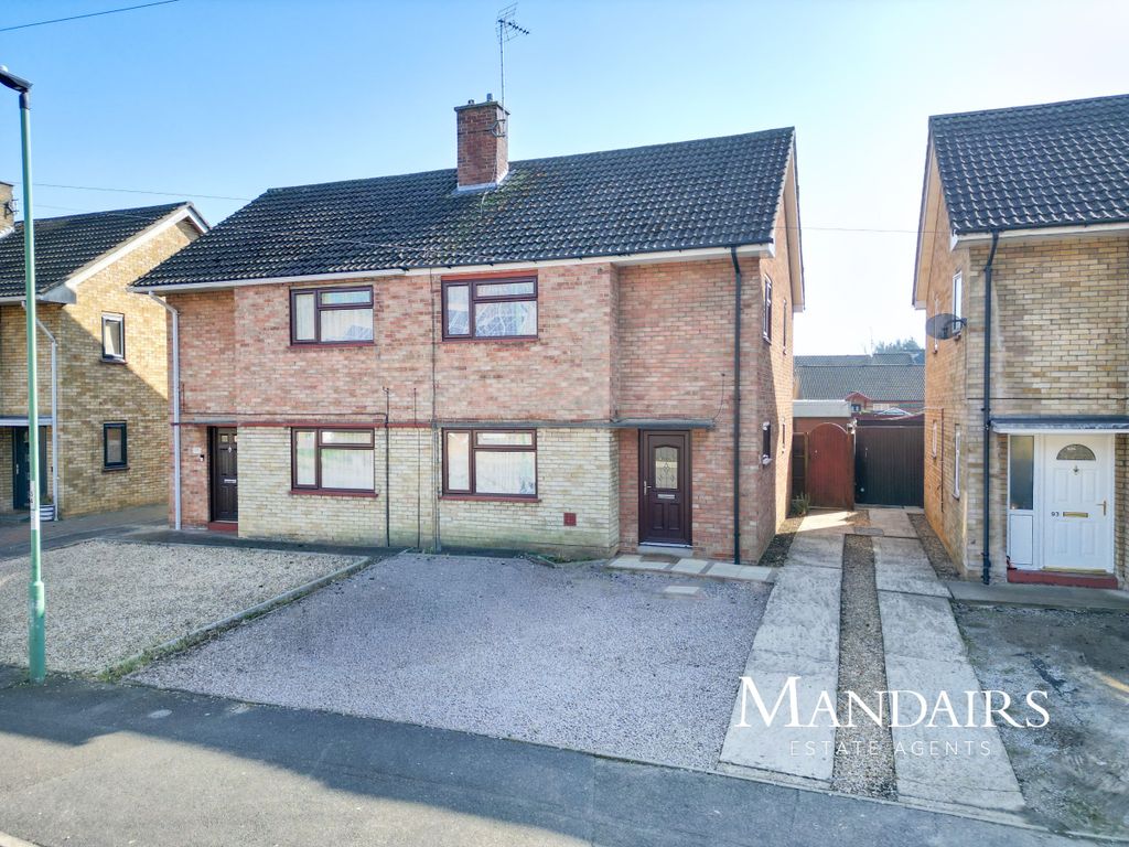 Property photo 2 of 28