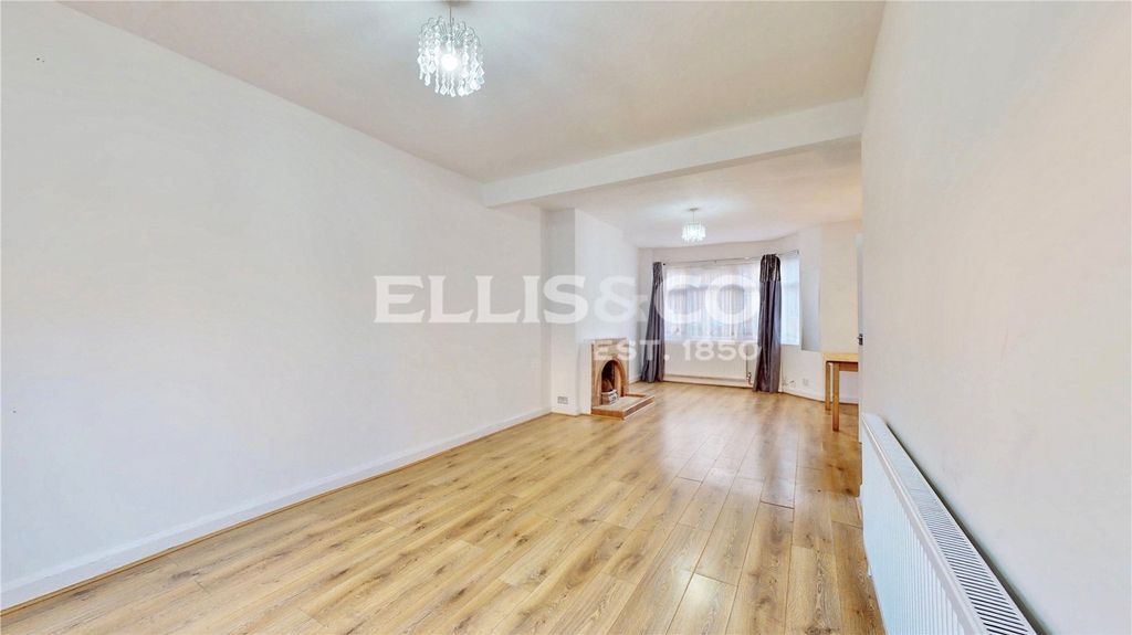 Property photo 3 of 19 Picture No. 03