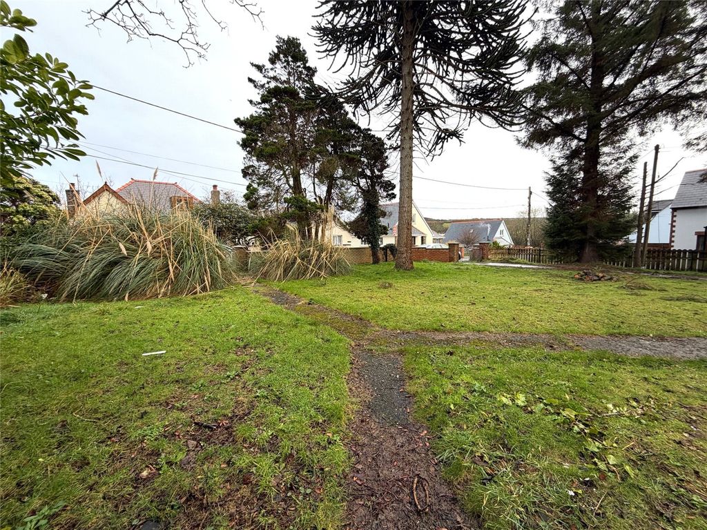 Property photo 2 of 5 Picture No. 02