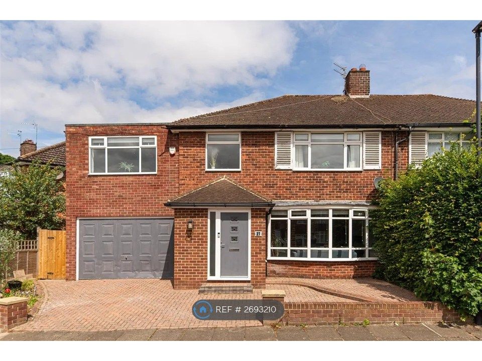 Property photo 1 of 25 Front