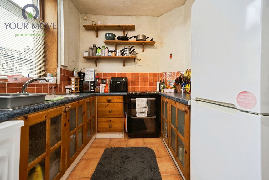 Property photo 3 of 16 Pbox-Img.Jpg