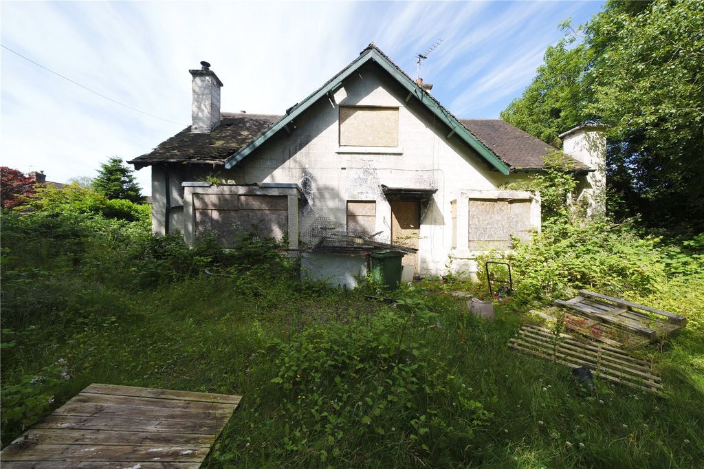 Property photo 2 of 14 Site