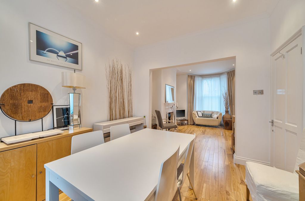 Property photo 3 of 24 1408104-2-69821F3...