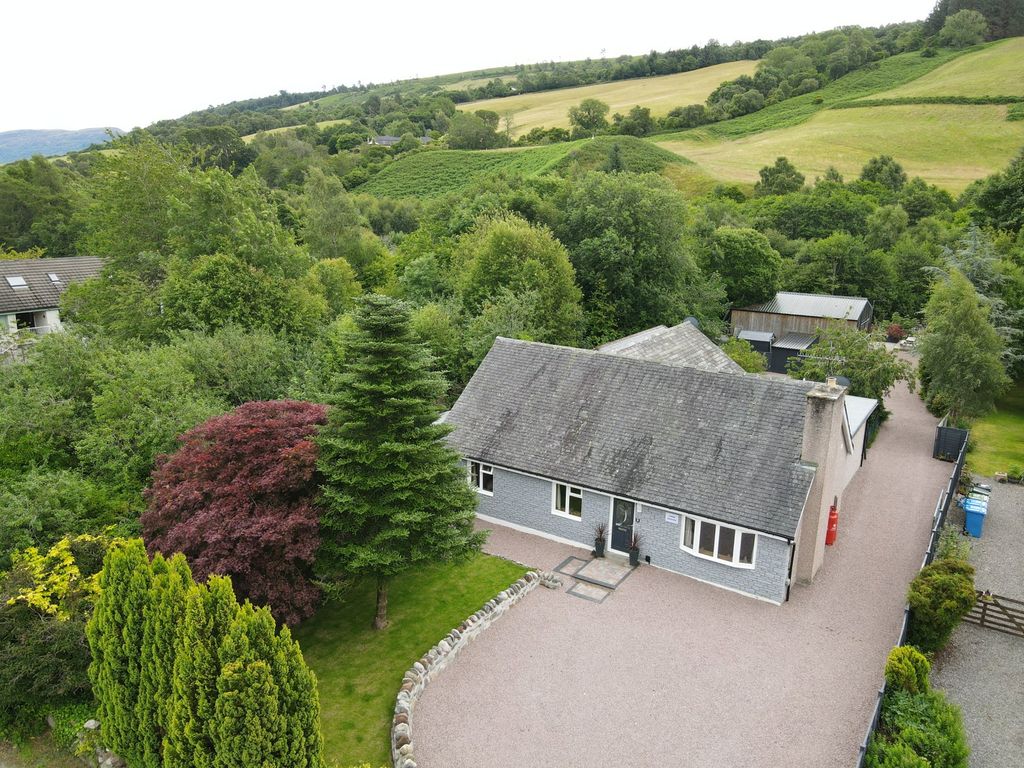 Property photo 1 of 62