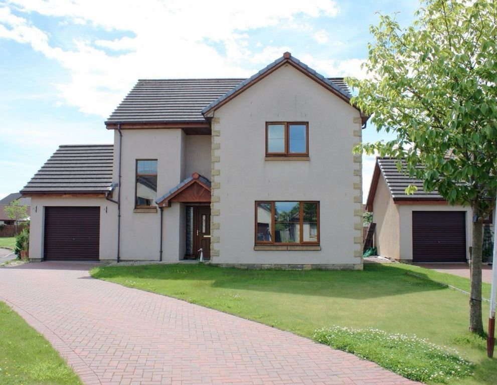 Property photo 1 of 42