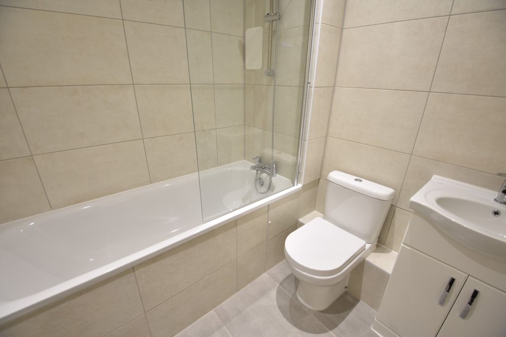 Property photo 3 of 9 4793742