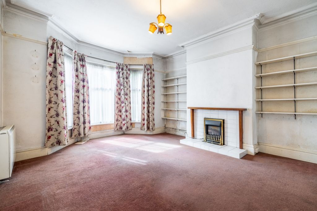 Property photo 2 of 23 93 Sleaford Road (Boston)-11