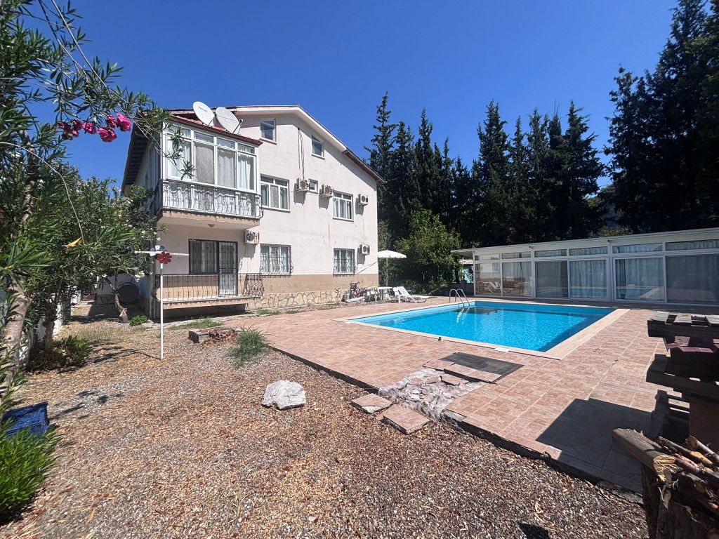 Property photo 2 of 22 Three-Storey Dalyan Villa For Sale In Ortaca - Private Swimming Pool