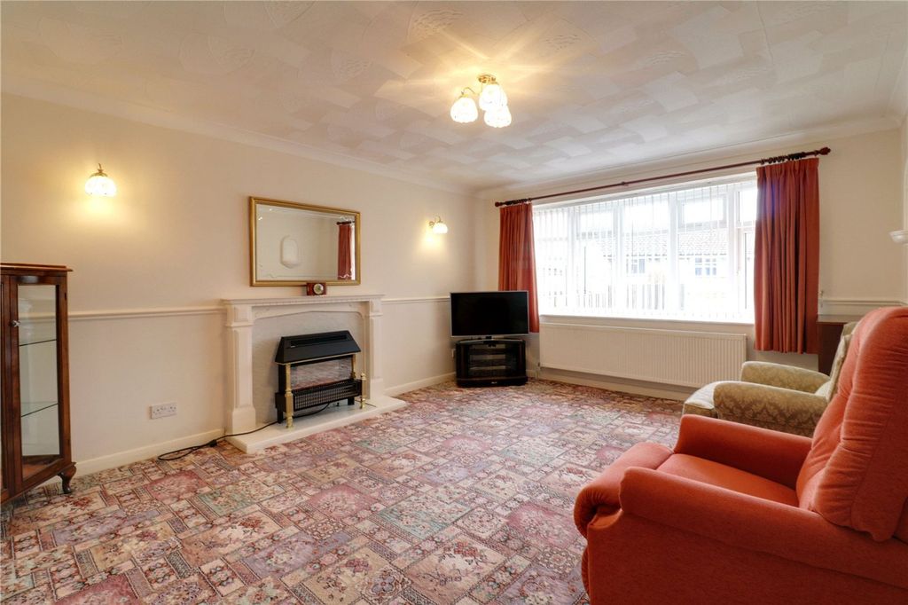 Property photo 3 of 15 Picture No. 15