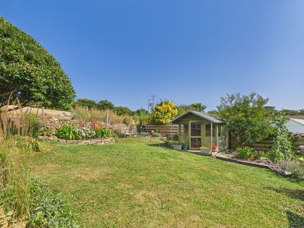 Property photo 3 of 15 Garden