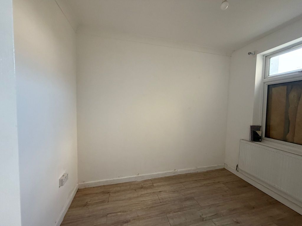 Property photo 2 of 2