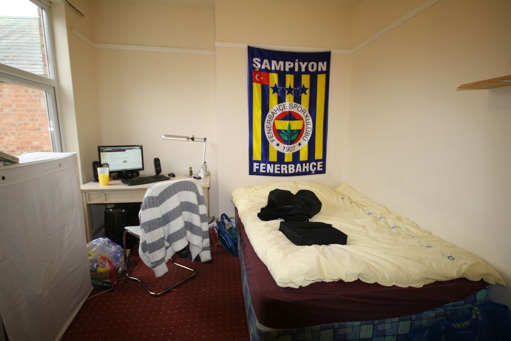 Property photo 3 of 9