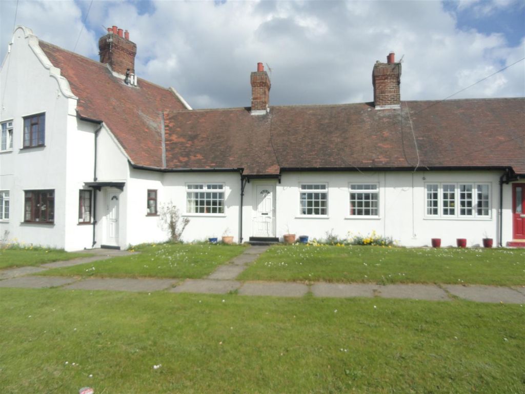 Property photo 1 of 13 3 The Bents.Jpg