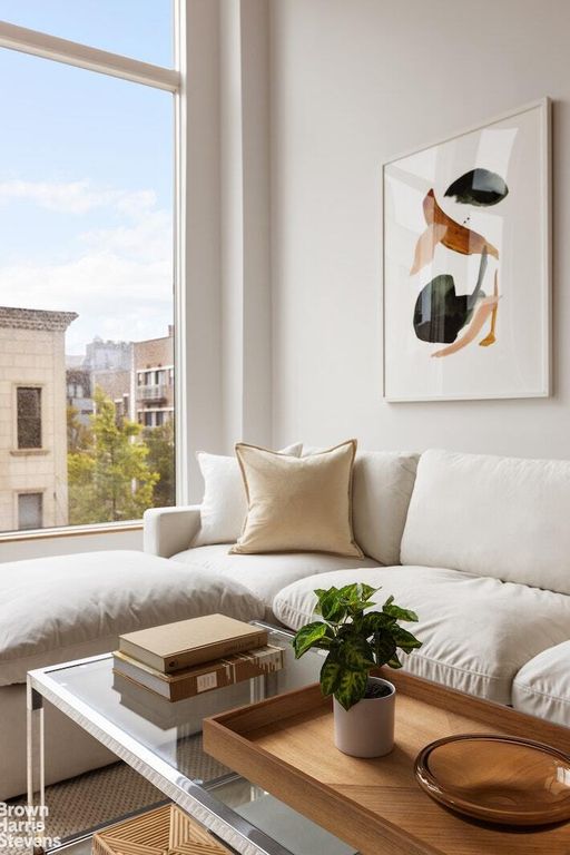 Property photo 3 of 16 <Alttext/>