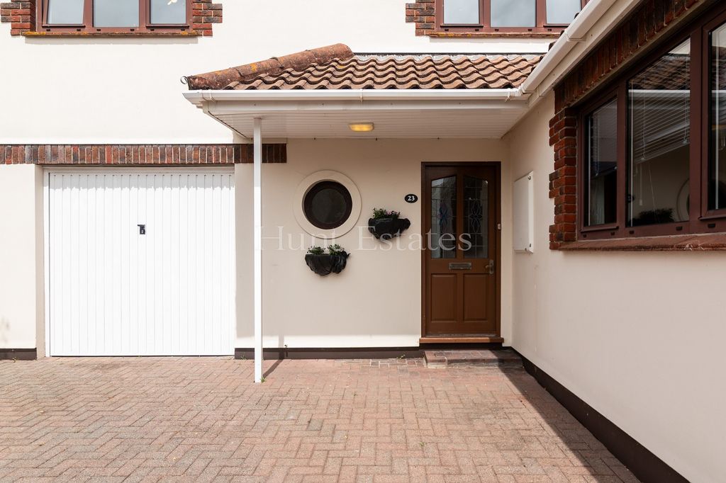 Property photo 2 of 23 Not Specified